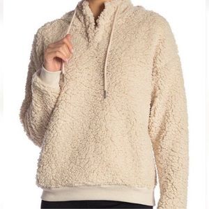 Z BY ZELLA. SHERPA HOODIE. LARGE.